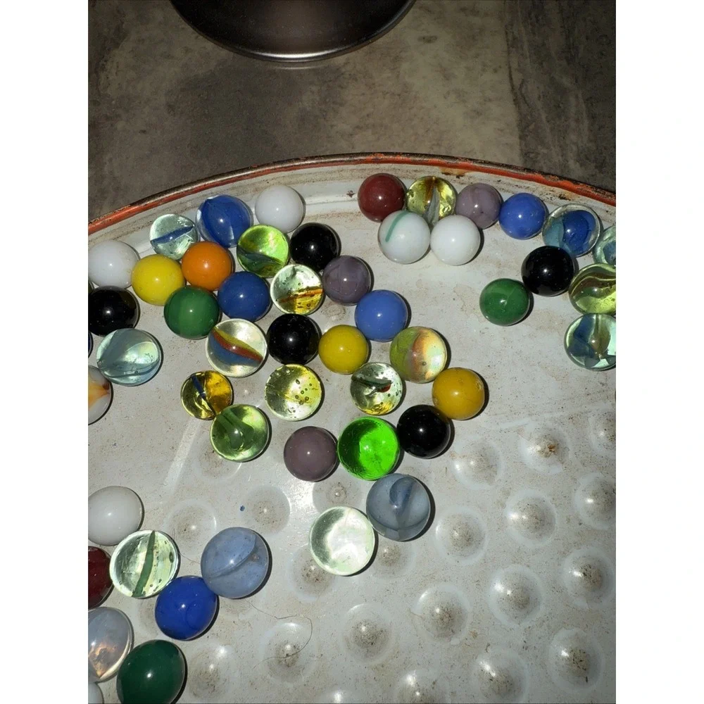 Lot of 186 Vtg‎ Glass Marbles Multiple Colors Mini Glass Coffee Pot Used
